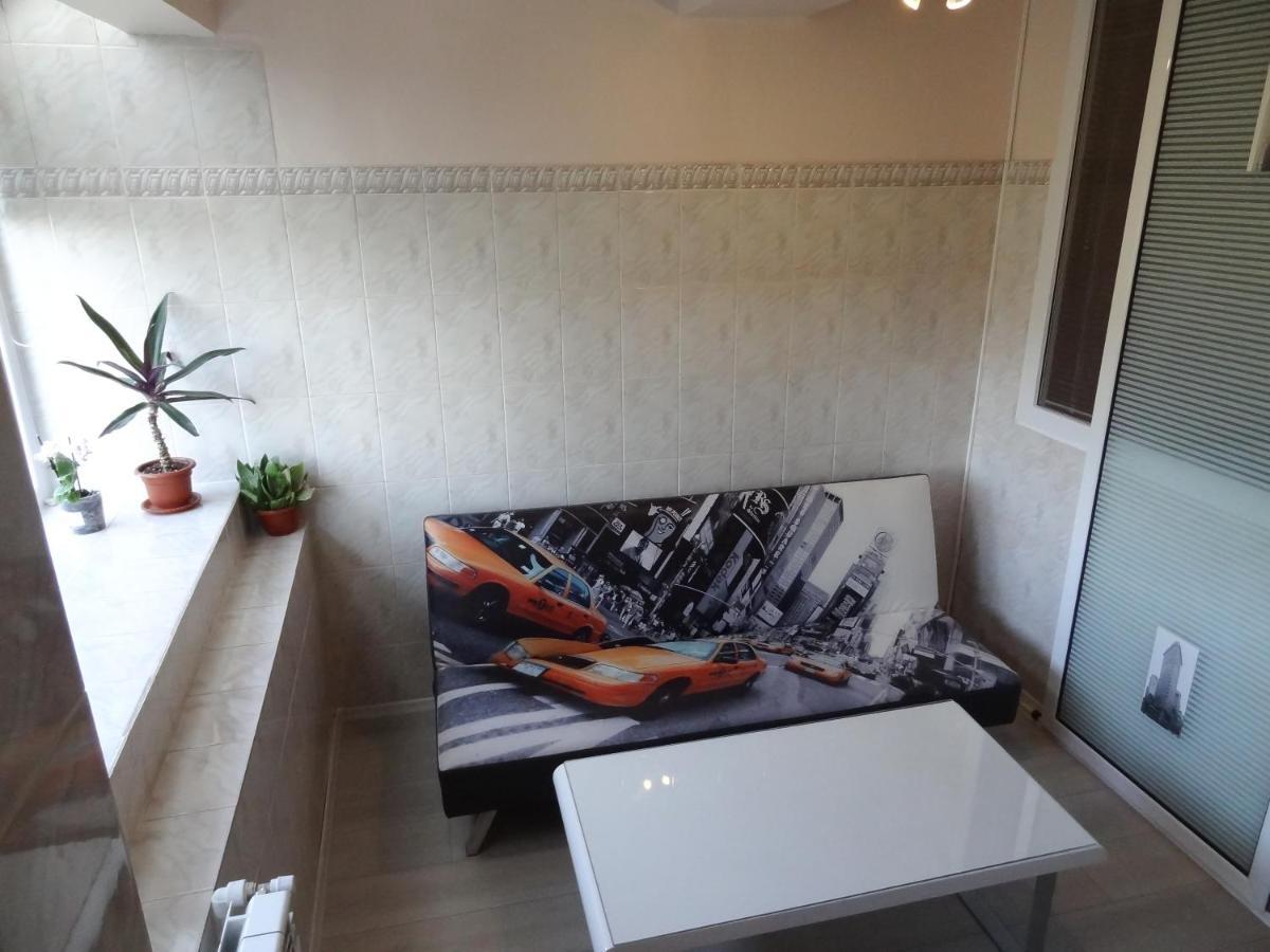 Lvc,Lac & Nyc Apartshotel Faleza Galati  Exterior photo