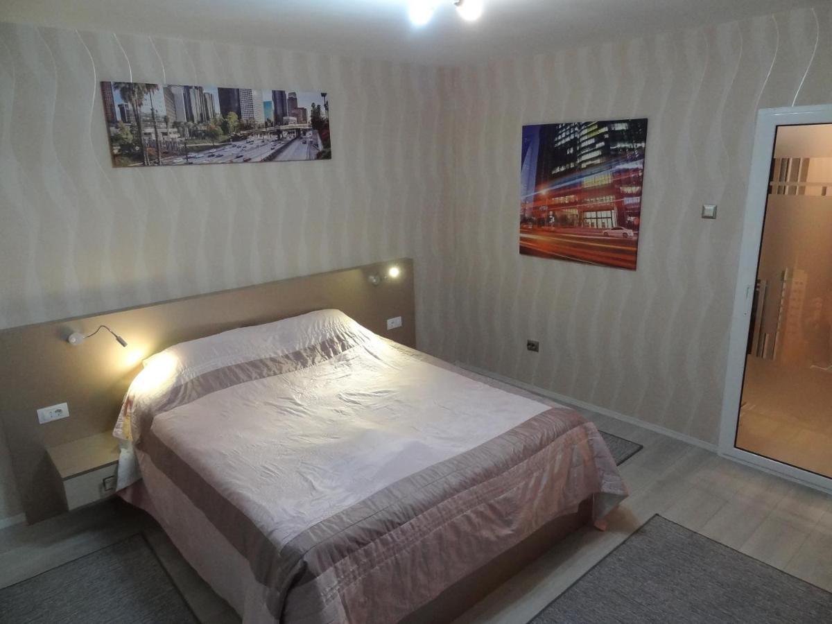 Lvc,Lac & Nyc Apartshotel Faleza Galati  Exterior photo