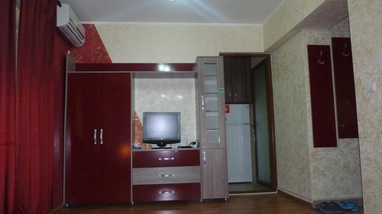 Lvc,Lac & Nyc Apartshotel Faleza Galati  Exterior photo